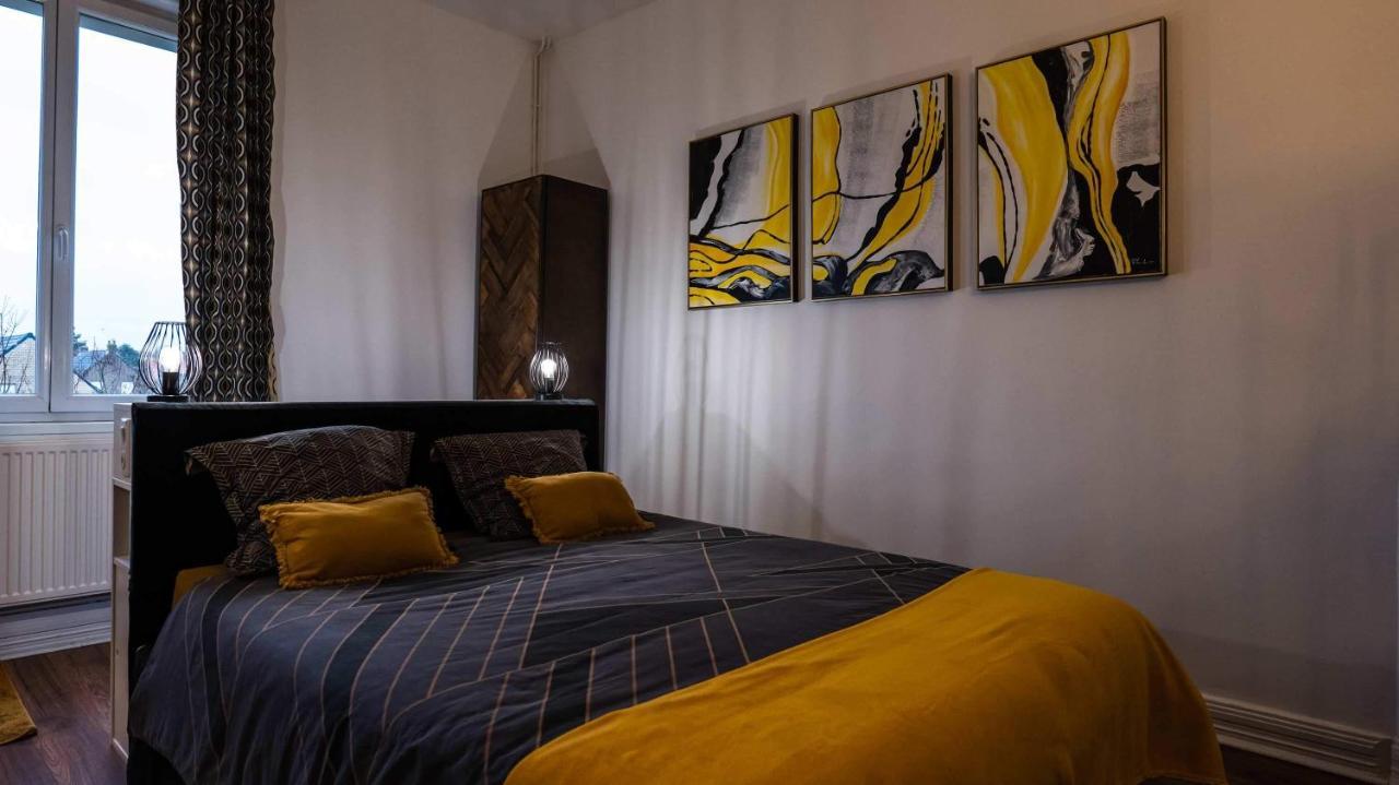 Dunkirk A La Villa Perroy Les Chambres Sont Spacieuses Et Les Petit-Dejeuners Offerts المظهر الخارجي الصورة