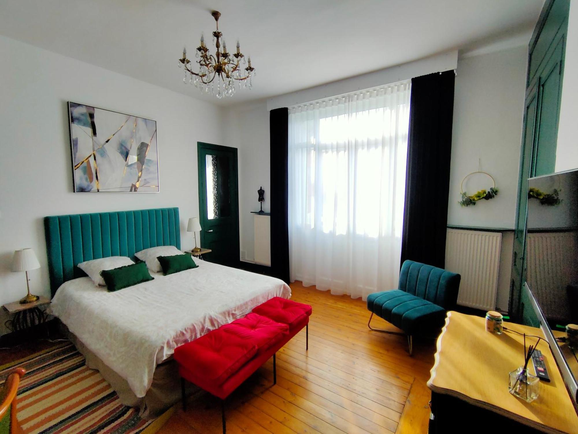 Dunkirk A La Villa Perroy Les Chambres Sont Spacieuses Et Les Petit-Dejeuners Offerts المظهر الخارجي الصورة